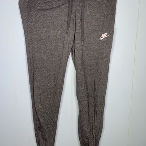 GREY NIKE SWEATPANTS!!🤍😍